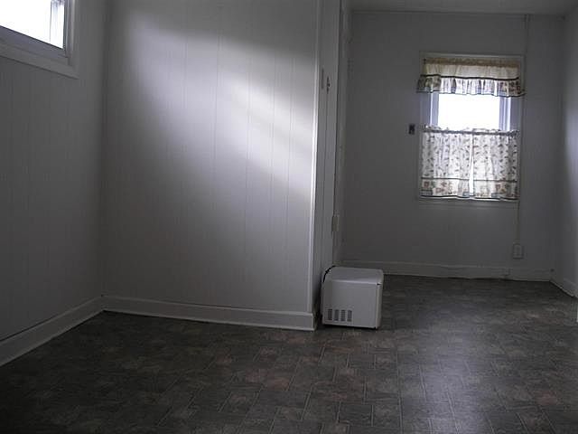 2nd image of 657 Avenue C