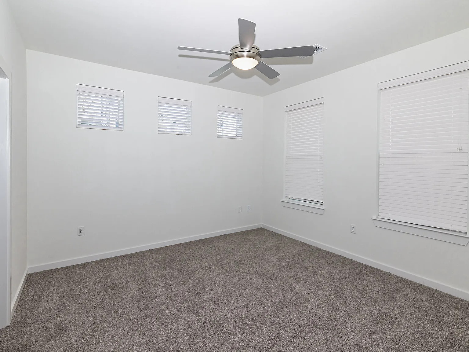 ABBY COURT — Photo 3