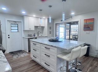5524 Ben Franklin Ln, North Fort Myers, FL 33917