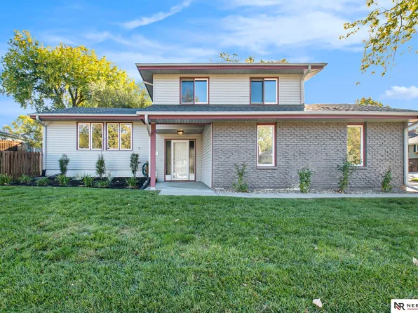 1617 Mayfair Dr, Omaha, NE 68144