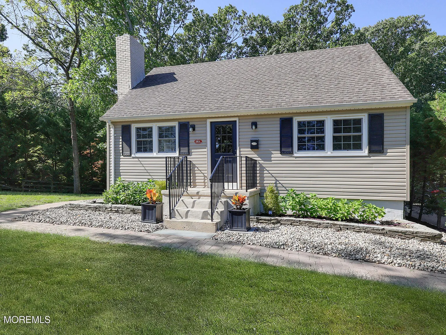 2 bed, 1.0 bath, 1152 sqft, $2,800 — Photo 3
