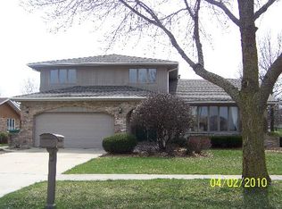 13057 Woodland Dr, Homer Glen, IL 60491