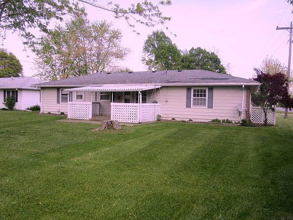 3rd image of 2101 N East St