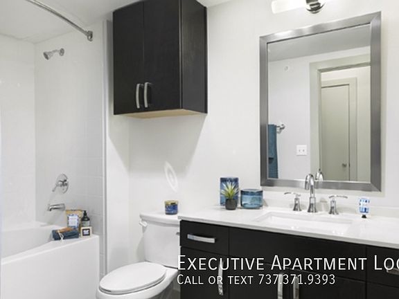 2nd image of 3201 S Lamar Blvd #1