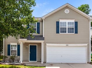 10422 Pickerel Ln, Charlotte, NC 28213