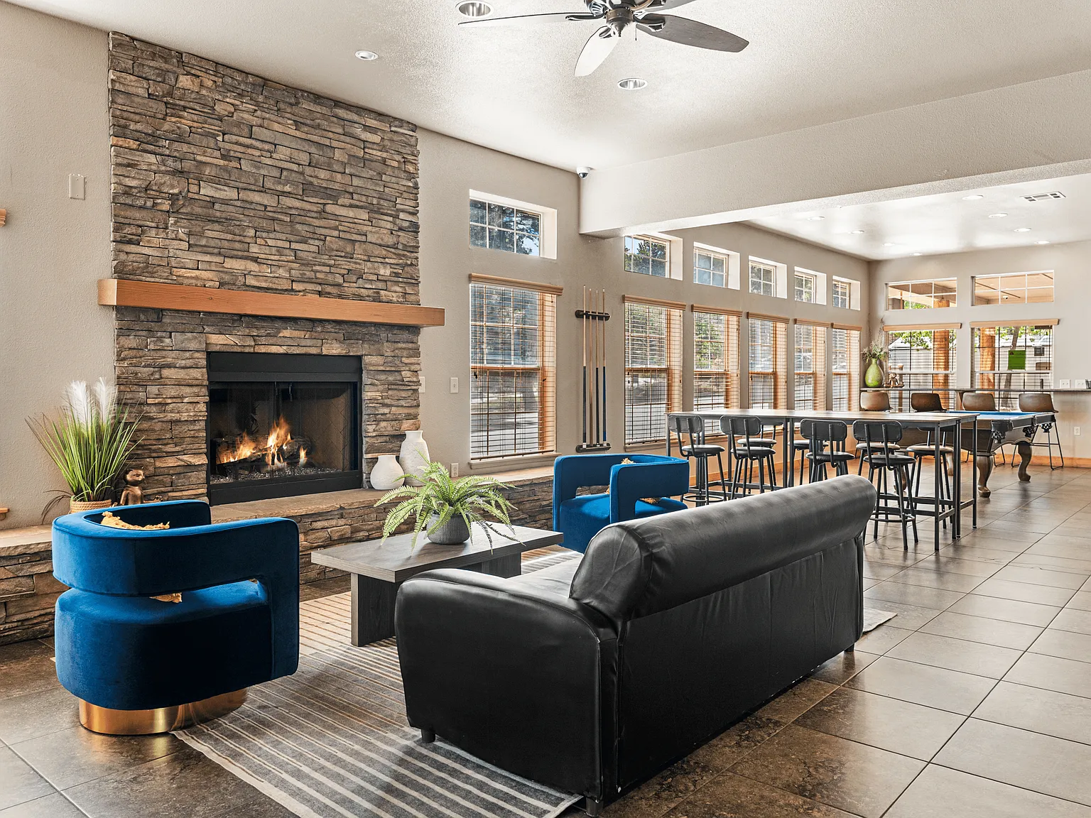 Highland Village Apartments — Photo 4