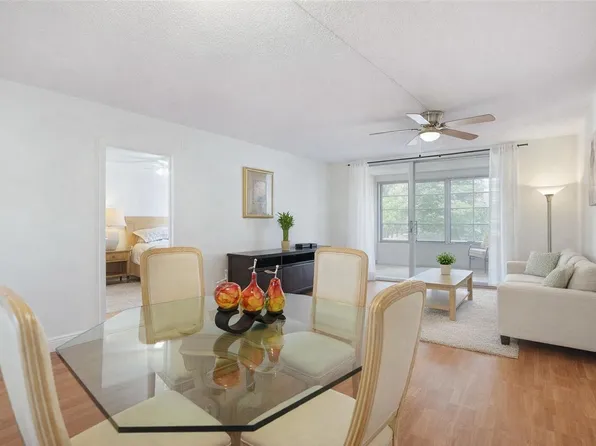 2650 NW 49th Avenue #320, Lauderdale Lakes, FL 33313