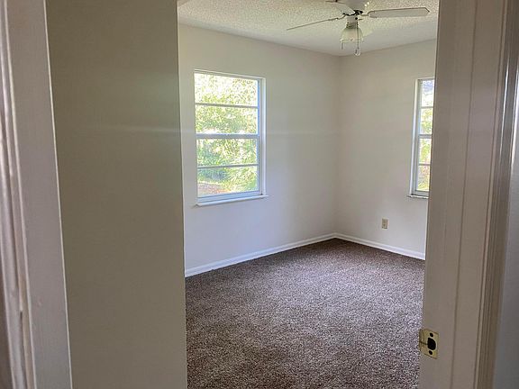5th image of 2545 86th Avenue