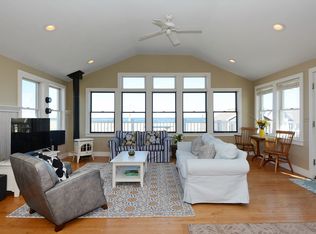 21 Reservation Ter, Newburyport, MA 01950