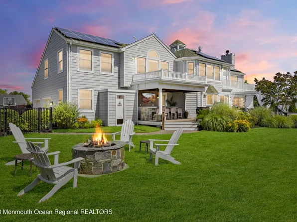 7 Gail Drive, Monmouth Beach, NJ 07750