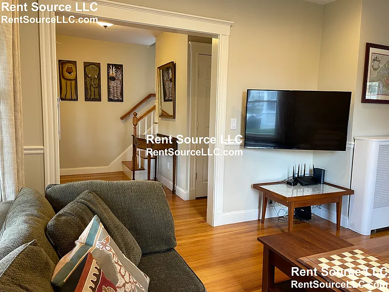 19 Tyler Ave — Photo 19