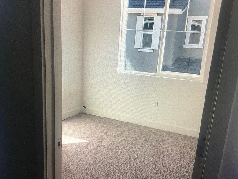 2259 S Amalfi Gln — Photo 5