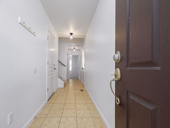 4th image of 20289 Schaeffer Dr