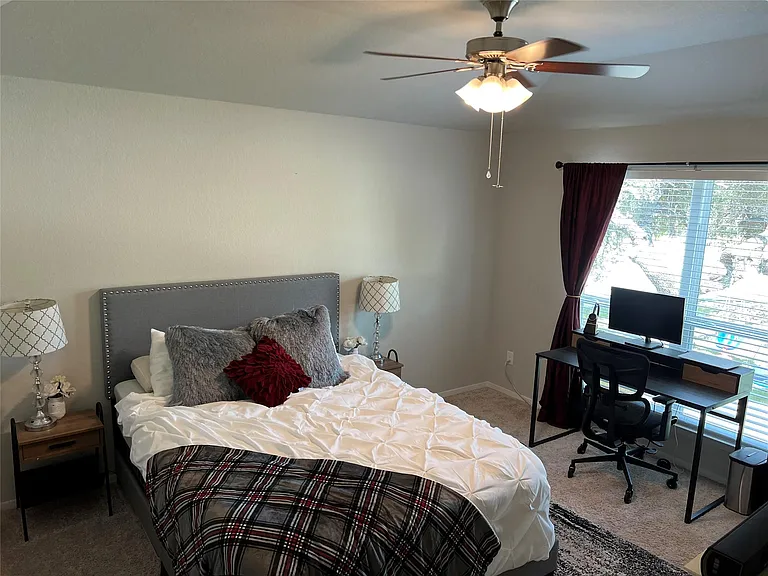 3704 Allegiance Ave — Photo 7