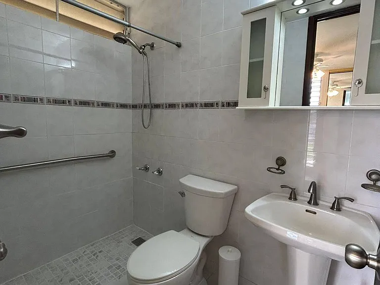 Via 58 Urb. Villa Fontana — Photo 12