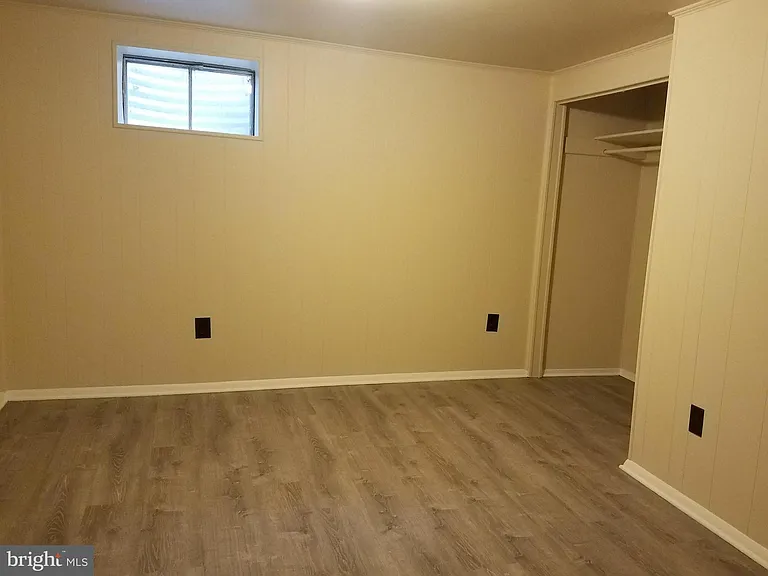 6048 Rossmore Dr — Photo 16