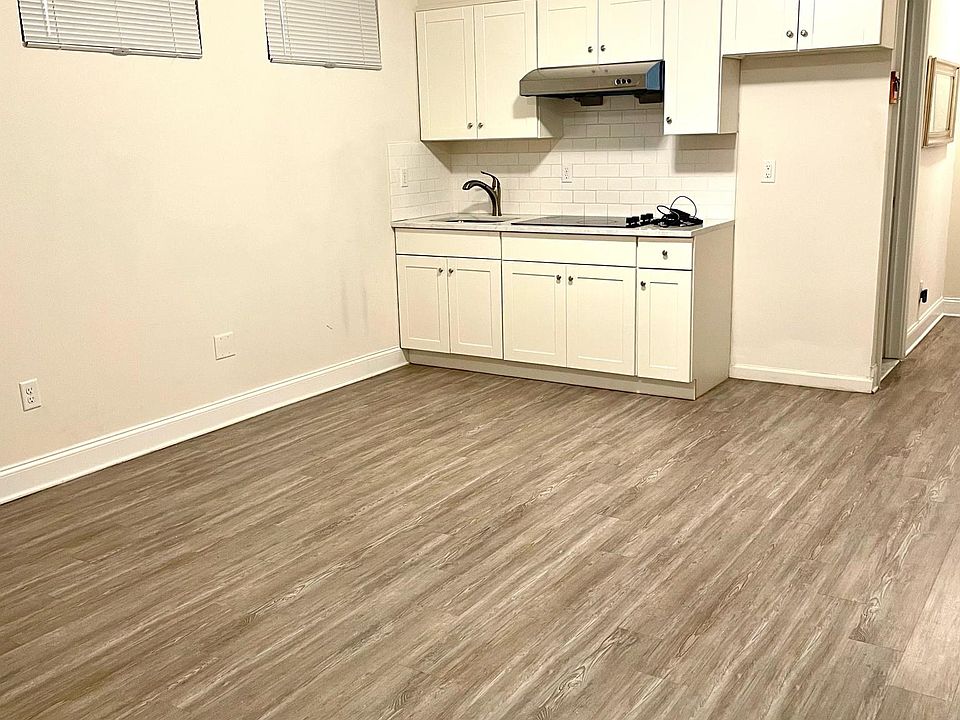 1st image of 102 Berkshire Ln #2B