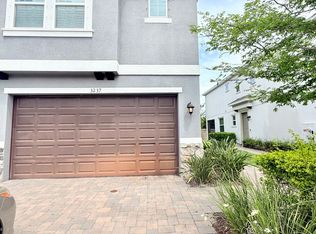 3237 Painted Blossom Ct, Lutz, FL 33558