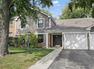 69 Margate Ct UNIT D-2, Schaumburg, IL 60193