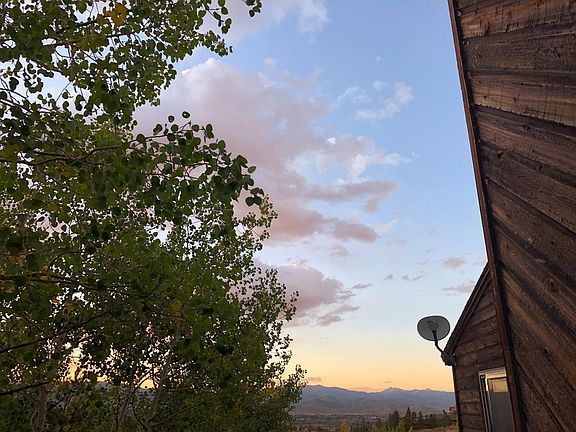 5th image of 106 Marmot Dr