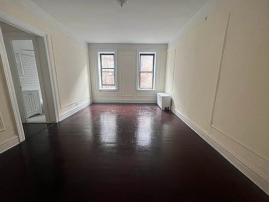 1st image of 21 Cumming St #3L