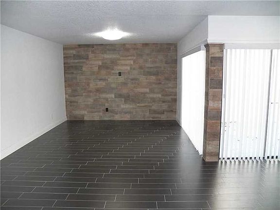 Townhouse Villas at The Crossings