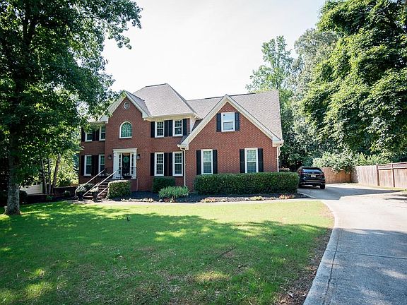 2nd image of 2161 Potomac Pl