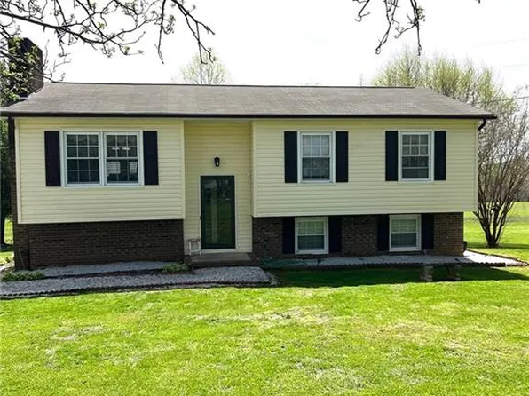 429 Flippin Rd, Lowgap, NC 27024