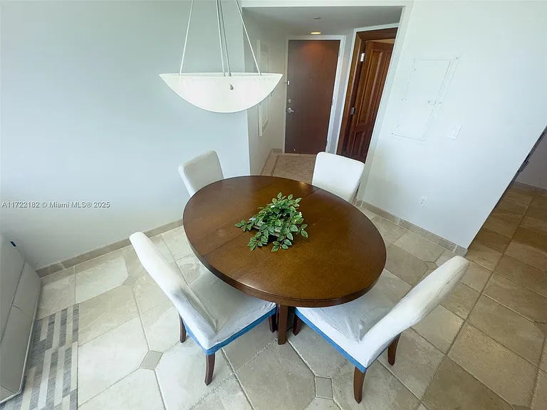 6365 Collins Ave #1506 — Photo 7
