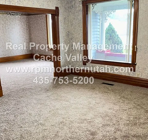 26 N Main St — Photo 5