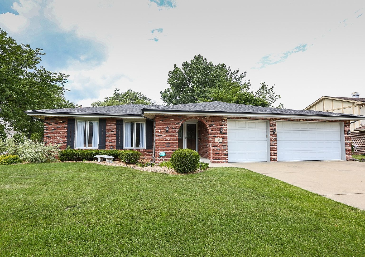 148 Waterford Dr, Willowbrook, IL 60527 Zillow