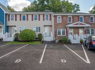 51 Fox Meadow Rd APT C, Leominster, MA 01453