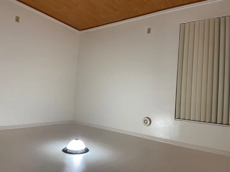 10331 Lindley Ave — Photo 13