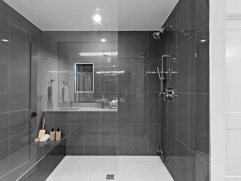 3224 W 16th Ave — Photo 16