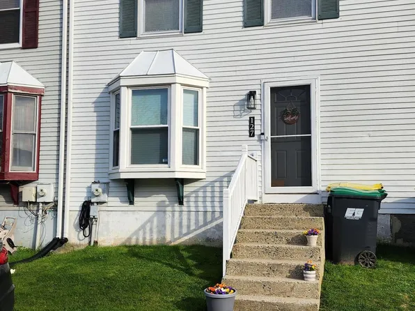 127 Council Cir, Newark, DE 19702