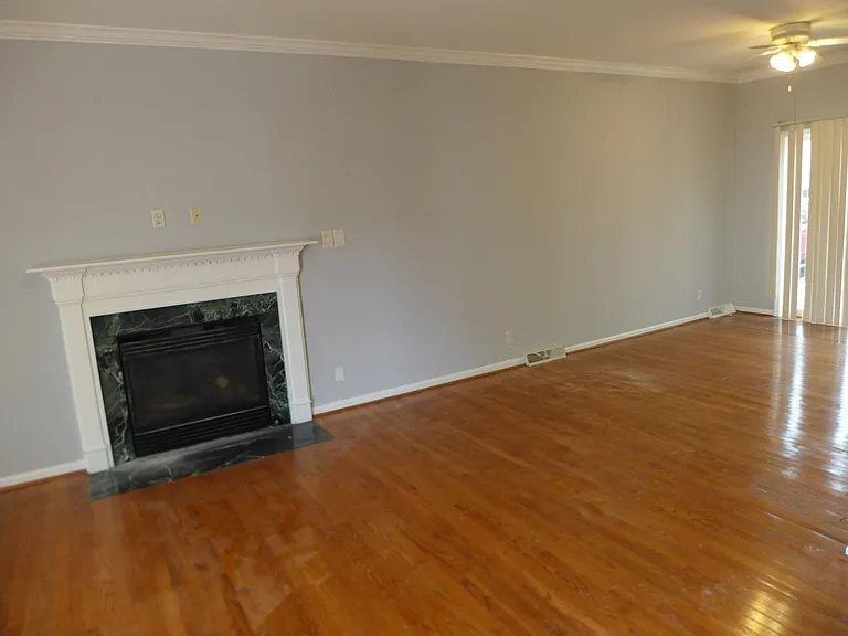 7324 Willow Glen Way — Photo 19