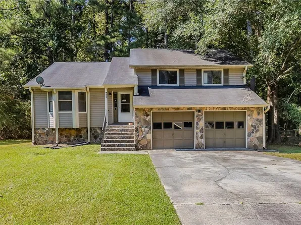 6785 Peppermill Ln, Atlanta, GA 30349
