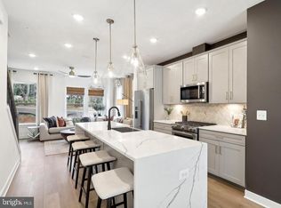 2034 Henson Norris St, Rockville, MD 20850