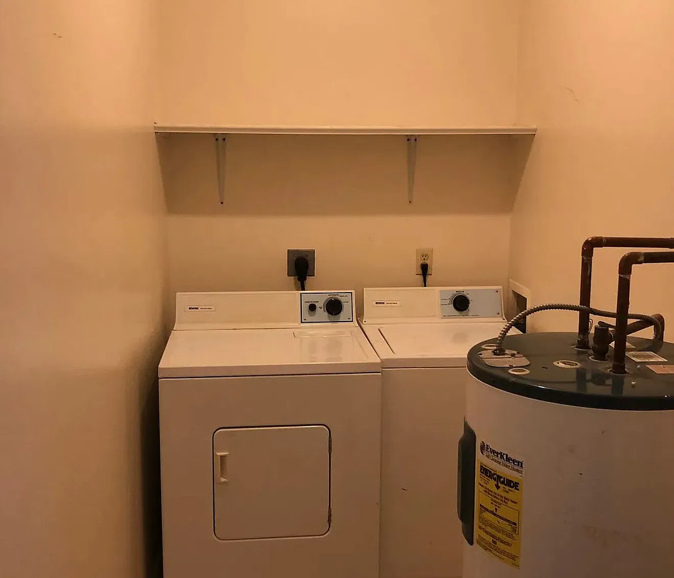 1 bed, 686 sqft, $1,600 — Photo 4
