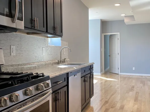 813 N 41st St, 813 N 41st St #2, Philadelphia, PA 19104