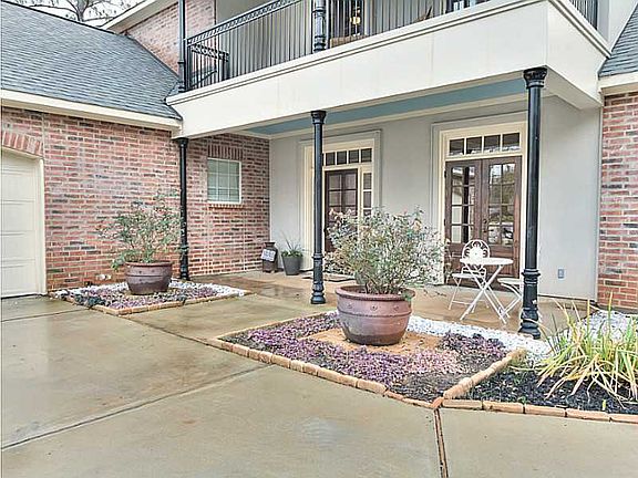 3rd image of 325 Newburn Ln