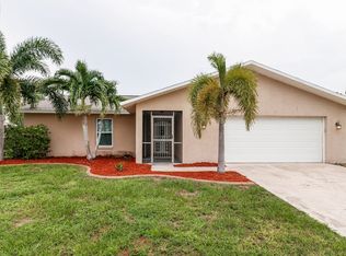 419 SW 39th Ter, Cape Coral, FL 33914