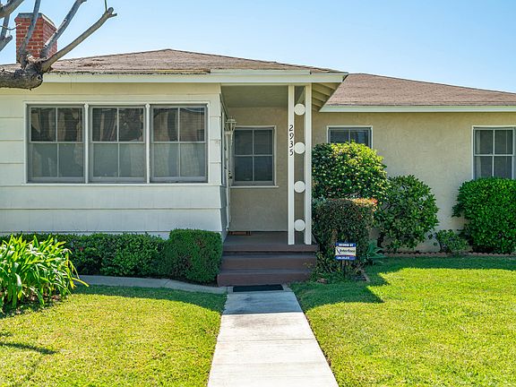 2nd image of 2935 Westwood Blvd