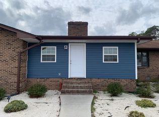 618 Hiawatha Rd APT B, Pembroke, NC 28372