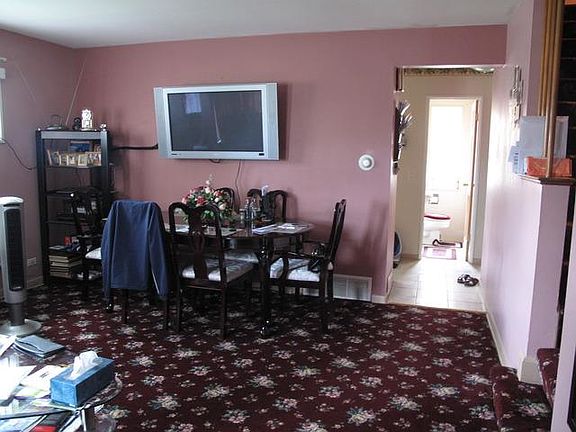 2nd image of 4858 Carol St Unit A