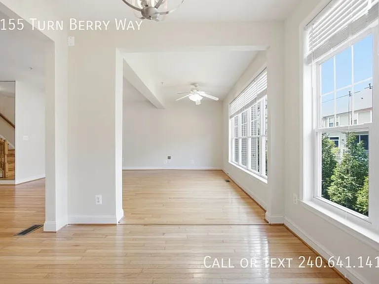 2155 Turnberry Way — Photo 10