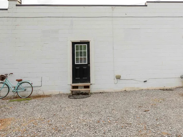 6708 Morganton Rd, Greenback, TN 37742