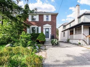 16 City Rd, Toronto, ON M8V2H4
