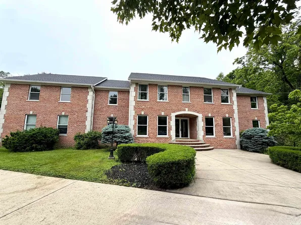 8318 S Ashley Ave, Bloomington, IN 47401