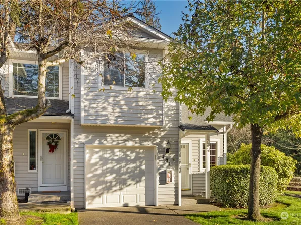 2220 S 336 Street #401, Federal Way, WA 98003